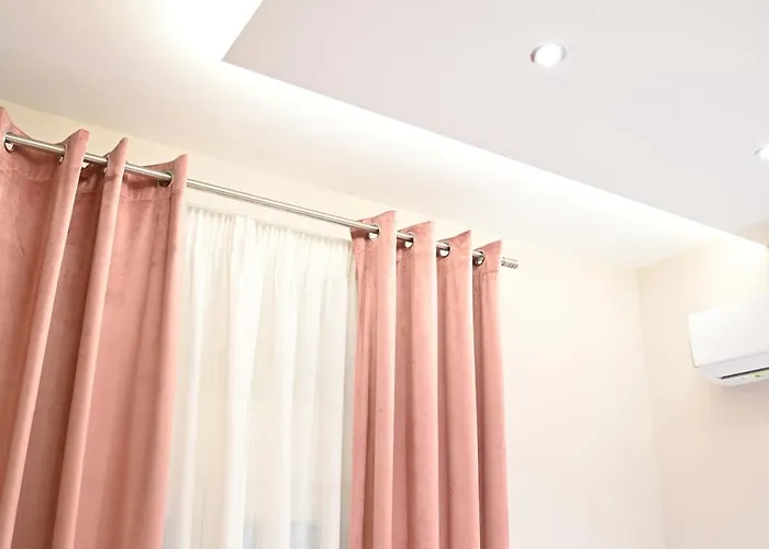 Dido's House * Volos